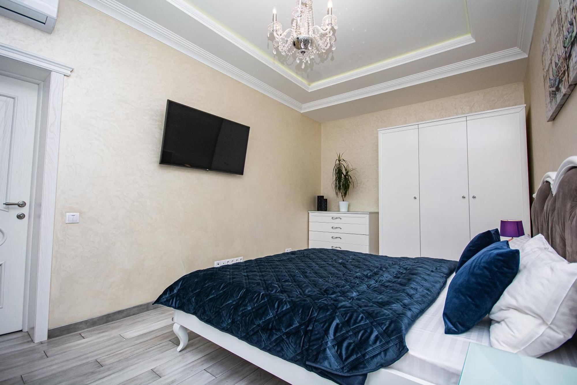 Апартаменты Luxury For Business & Pleasure Royal 3 Киев Экстерьер фото