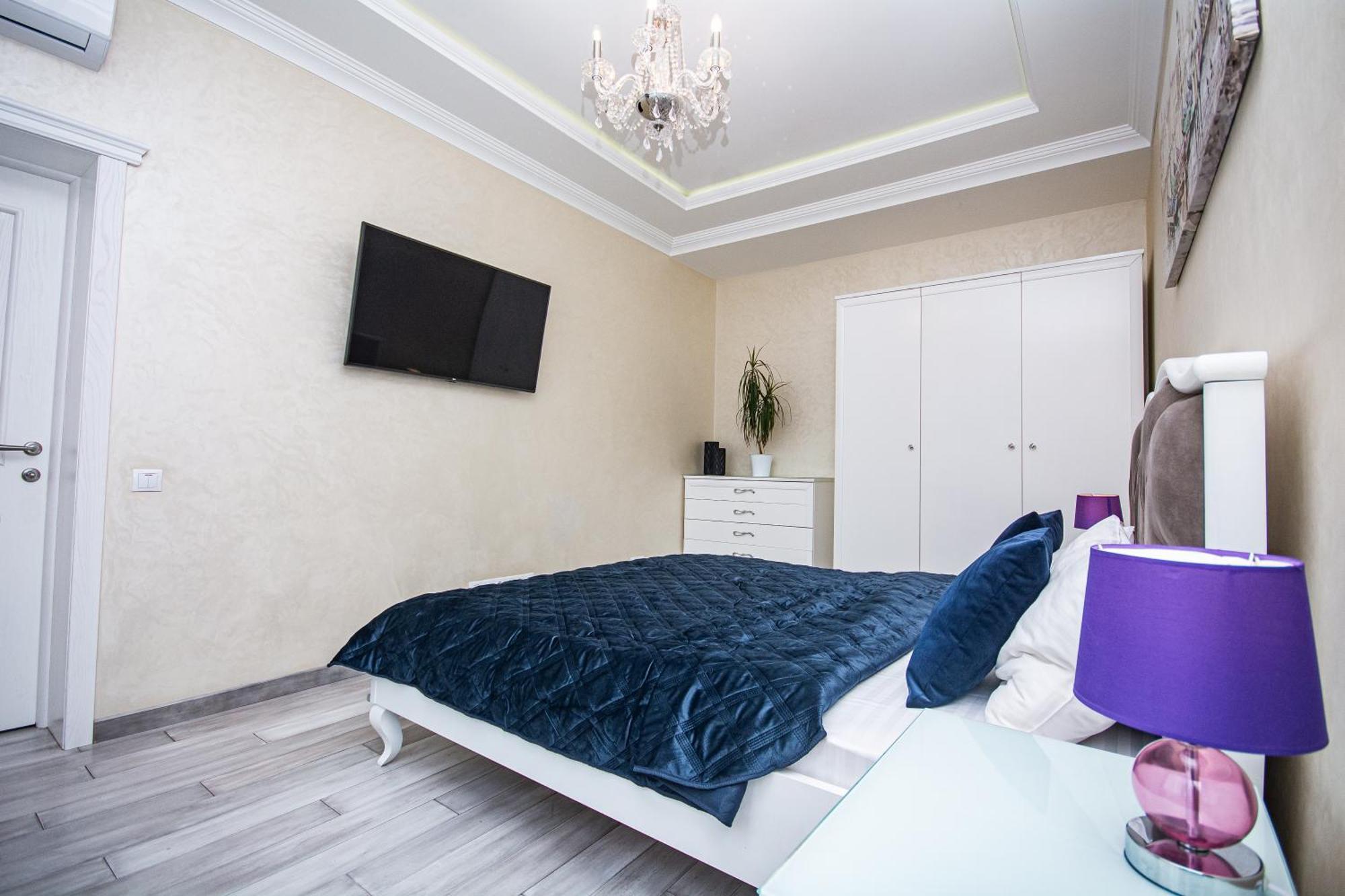 Апартаменты Luxury For Business & Pleasure Royal 3 Киев Экстерьер фото